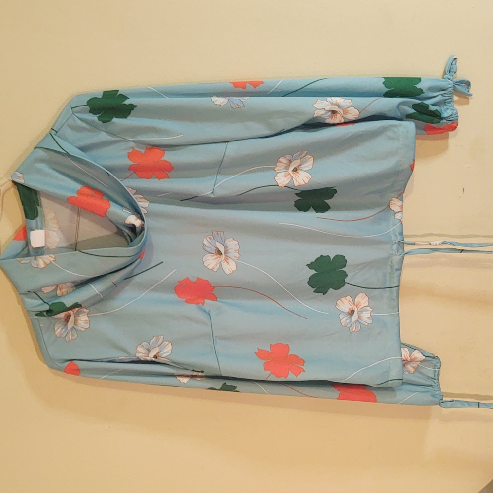 Vintage polyester top.
